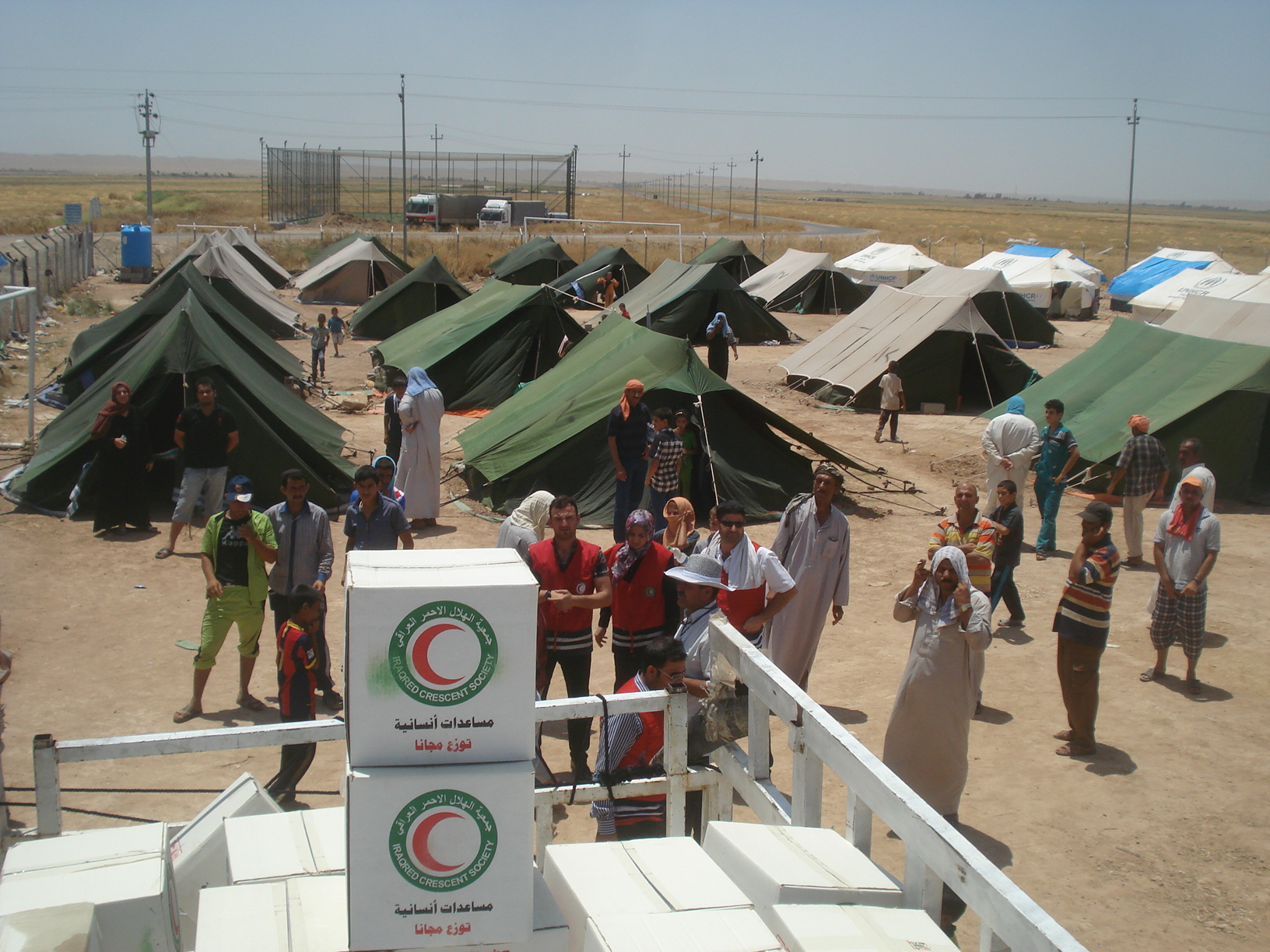 مخيمات لايواء العوائل النازحة من الموصل
